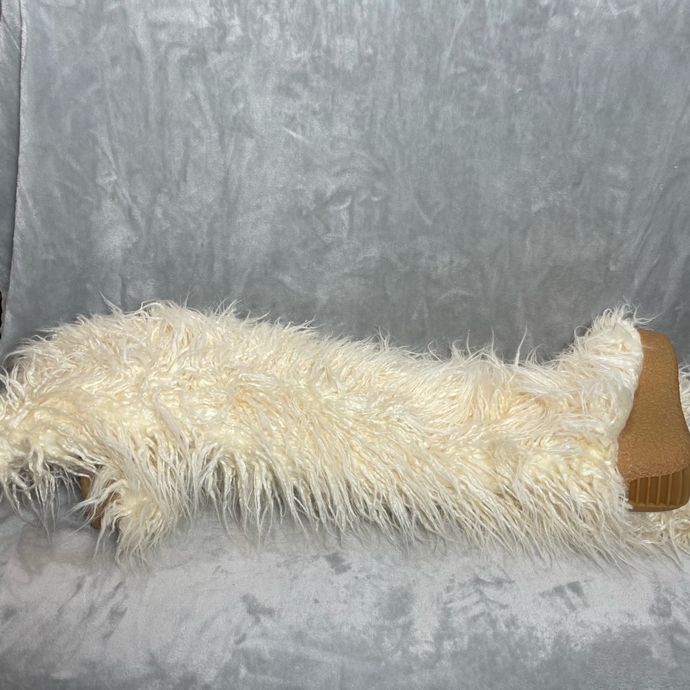 Jeffrey Campbell Fluffy Faux Fur Bootie Size 10 - Picture 2 of 7